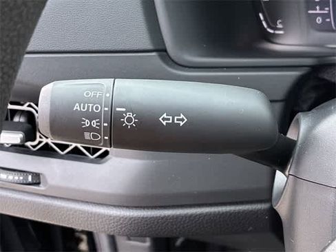 Used 2025 Honda Accord SE image 29