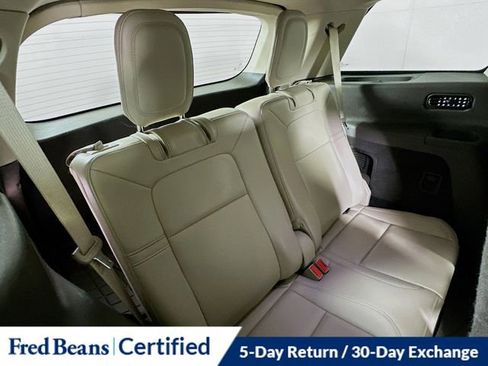 Used 2023 Lincoln Aviator AWD w/ Premium Package image 30