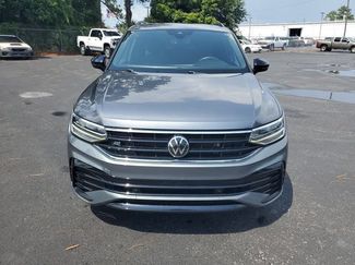 Used 2022 Volkswagen Tiguan SE R-Line FWD video 2