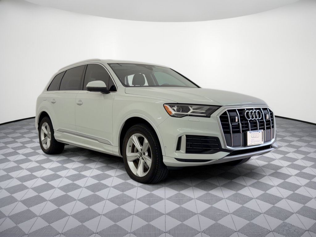 Used 2023 Audi Q7 2.0T Premium w/ Convenience Package AWD/4WD image 7