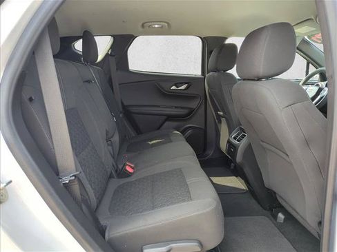 Used 2021 Chevrolet Blazer LT FWD image 19