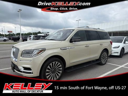 Used 2018 Lincoln Navigator Reserve w/ Technology Package AWD/4WD image 1