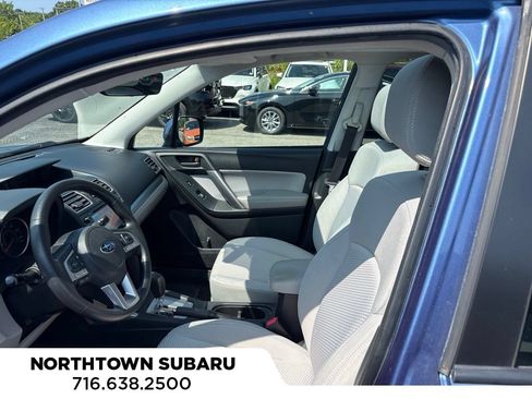Used 2018 Subaru Forester 2.5i Premium w/ All-Weather Package AWD/4WD image 6