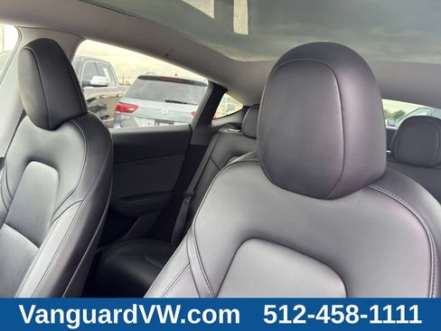 Used 2024 Tesla Model Y Long Range AWD/4WD image 15