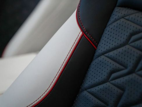 New 2026 Aston Martin Vanquish Convertible RWD image 7
