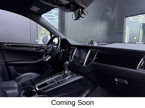 Used 2017 Porsche Macan S AWD/4WD image 26