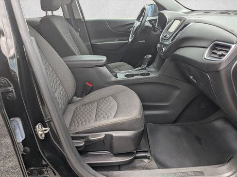 Used 2019 Chevrolet Equinox LT w/ Driver Convenience Package FWD image 12