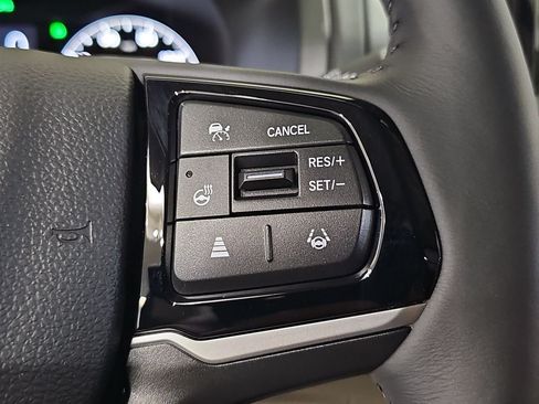 Used 2026 Honda Odyssey Elite image 21