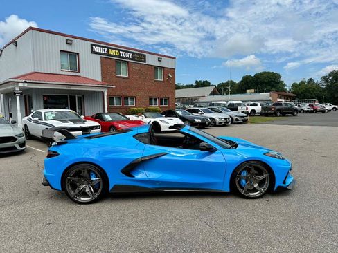 Used 2021 Chevrolet Corvette Stingray Coupe w/ Engine Appearance Package RWD image 5