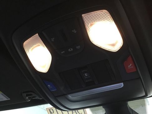 Used 2022 RAM 1500 Big Horn AWD/4WD image 35