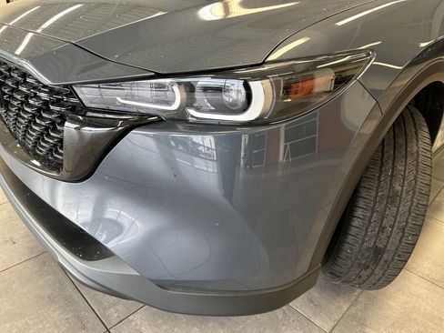 Used 2023 MAZDA CX-5 Carbon Edition image 16