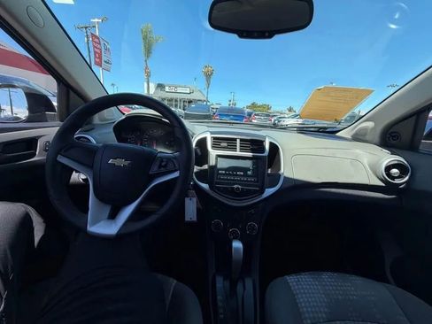 Used 2017 Chevrolet Sonic LS FWD image 7