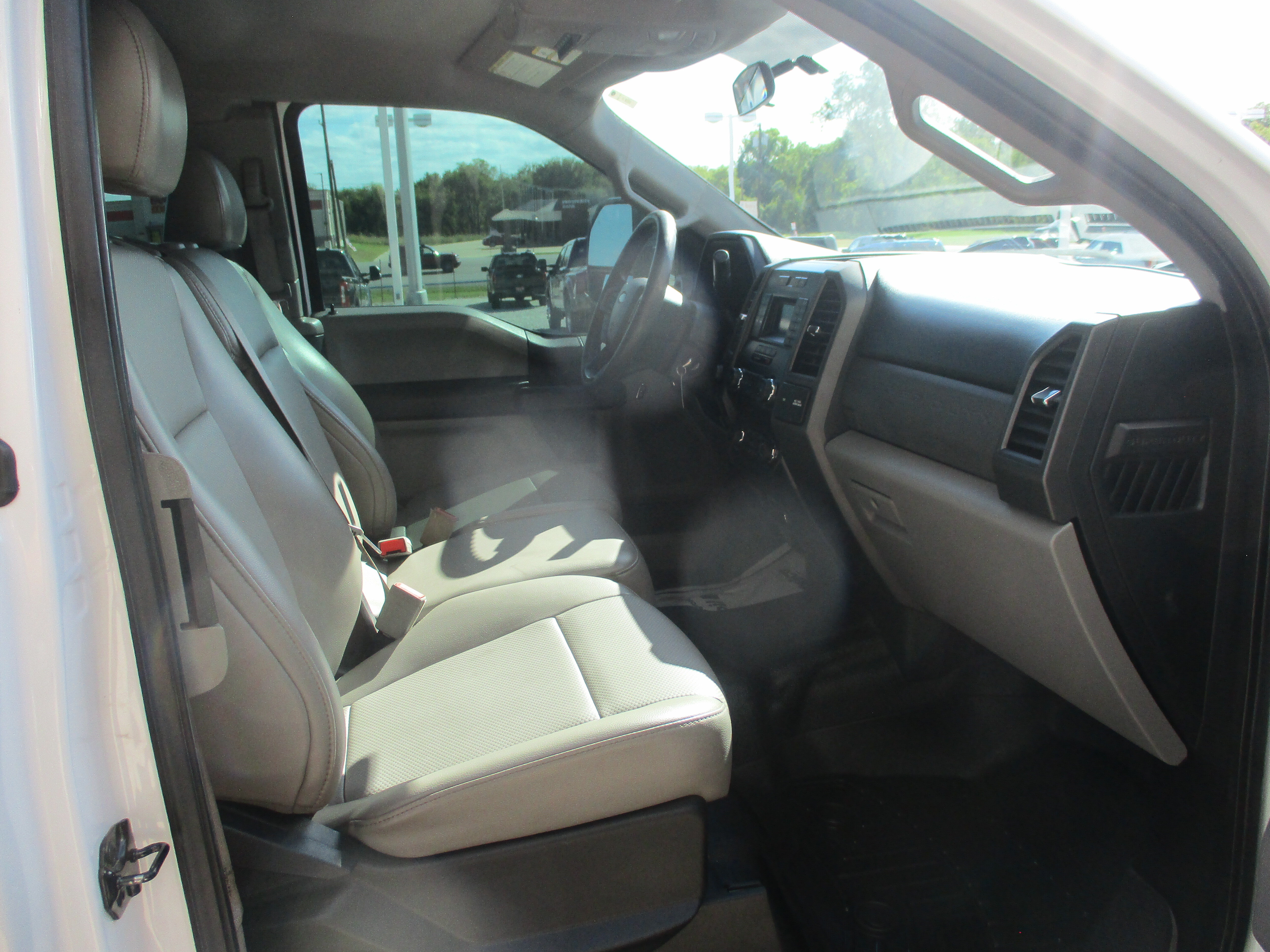 Used 2019 Ford F250 XL w/ XL Value Package AWD/4WD image 9