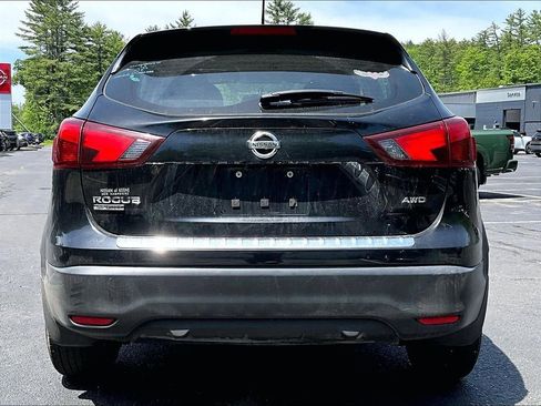 Used 2019 Nissan Rogue Sport S w/ Appearance Package AWD/4WD image 5