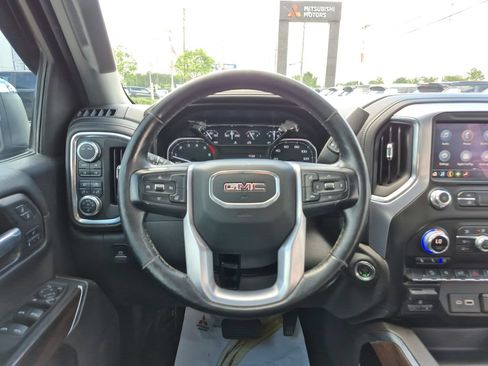 Used 2021 GMC Sierra 1500 SLT AWD/4WD image 22