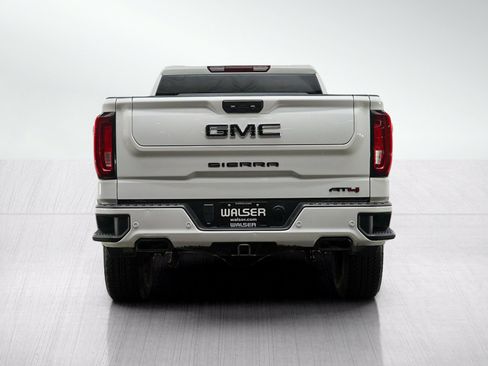 Used 2024 GMC Sierra 1500 AT4 AWD/4WD image 4