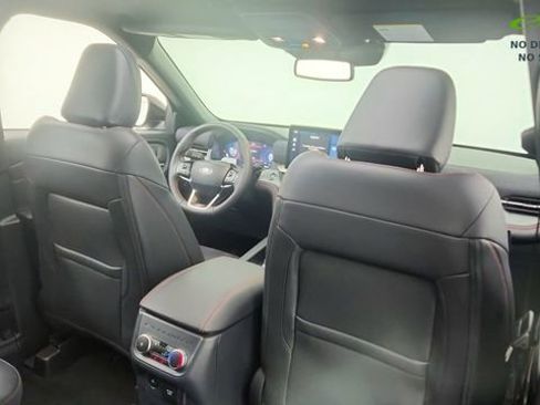 Used 2025 Ford Explorer ST w/ Sun And Sound Package AWD/4WD image 29