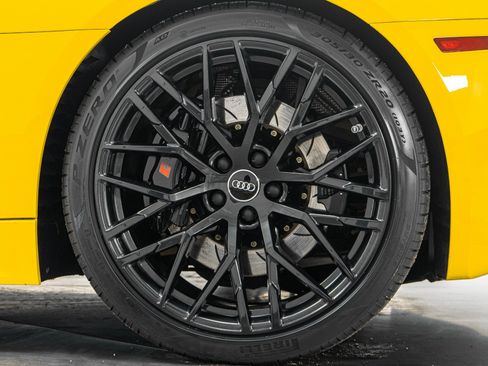 Used 2018 Audi R8 V10 AWD/4WD image 11