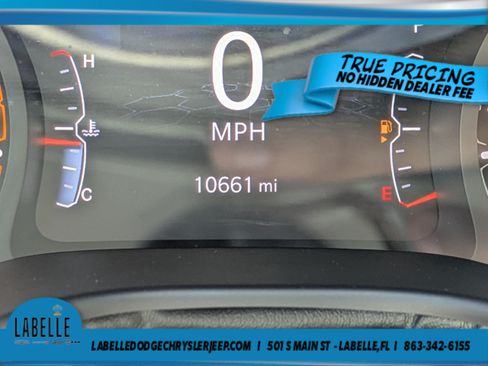 Used 2024 Jeep Compass Latitude AWD/4WD image 22