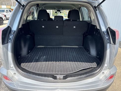 Used 2018 Toyota RAV4 LE w/ All Weather Liner Package image 4