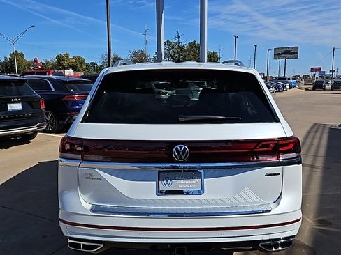 New 2026 Volkswagen Atlas SEL Premium R-Line image 6