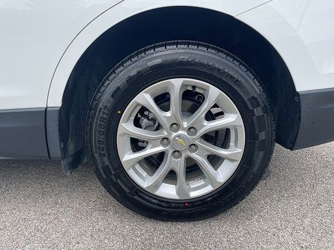 Used 2020 Chevrolet Equinox LT image 32