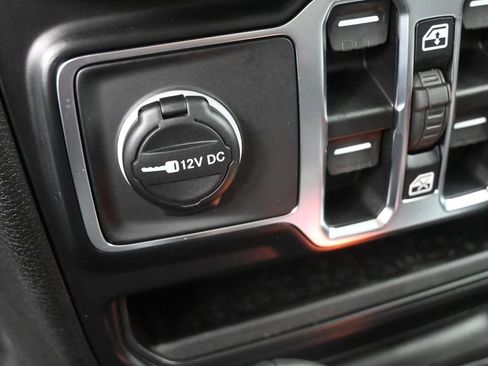 New 2026 Jeep Gladiator Sport AWD/4WD image 4