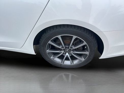 Used 2016 Acura TLX V6 SH-AWD w/ Technology Pkg image 16