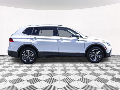 Certified 2024 Volkswagen Tiguan Wolfsburg Edition AWD/4WD image 10