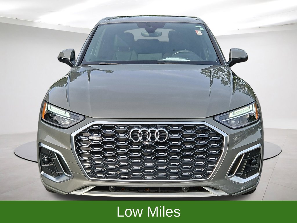 Used 2023 Audi Q5 2.0T Premium w/ Convenience Package AWD/4WD image 2