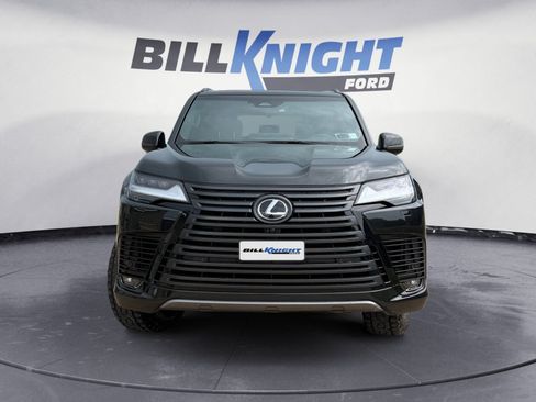 Used 2025 Lexus LX 700h Overtrail AWD/4WD image 8