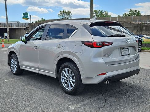 Used 2024 MAZDA CX-5 AWD 2.5 S w/ Preferred Package image 4