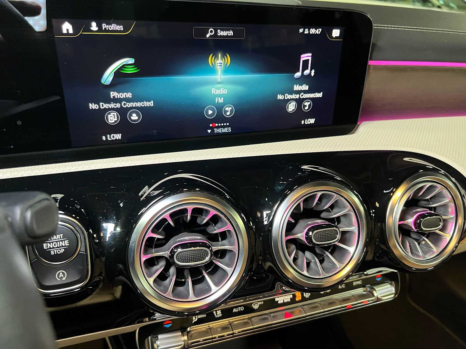 Certified 2023 Mercedes-Benz CLA 250 4MATIC image 35