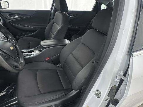 Used 2024 Chevrolet Malibu LT FWD image 10