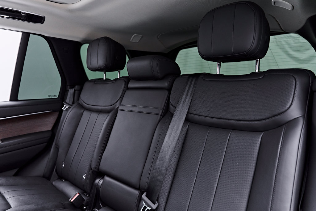 Used 2024 Land Rover Range Rover SE AWD/4WD image 43
