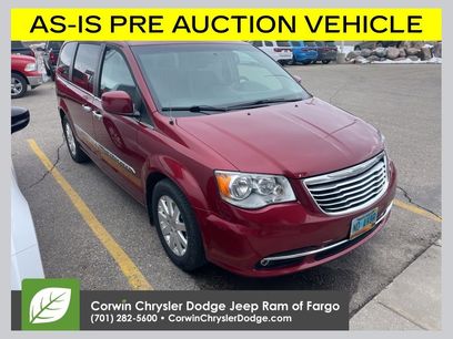 Used 2016 Chrysler Town & Country Touring w/ Driver Convenience Group