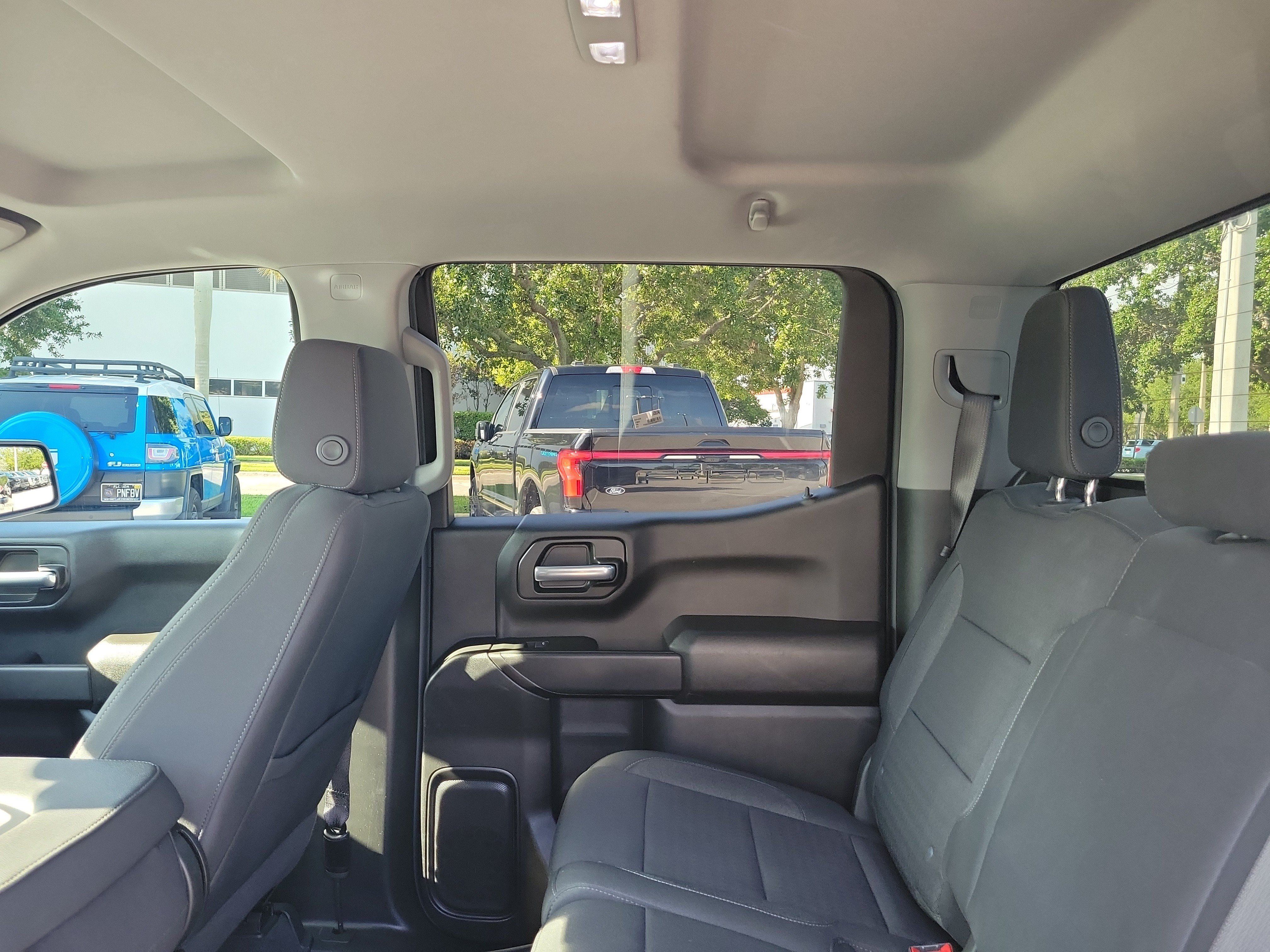 Used 2025 Chevrolet Silverado 1500 Custom RWD image 13