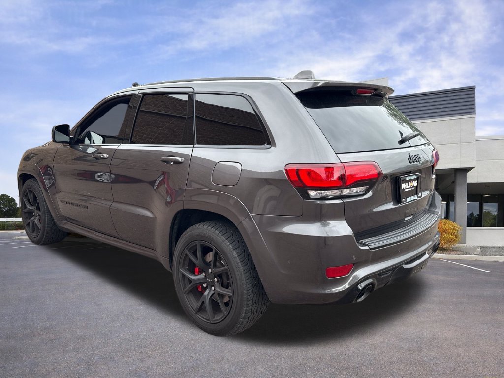 Used 2020 Jeep Grand Cherokee SRT w/ Trailer Tow Group IV AWD/4WD image 5