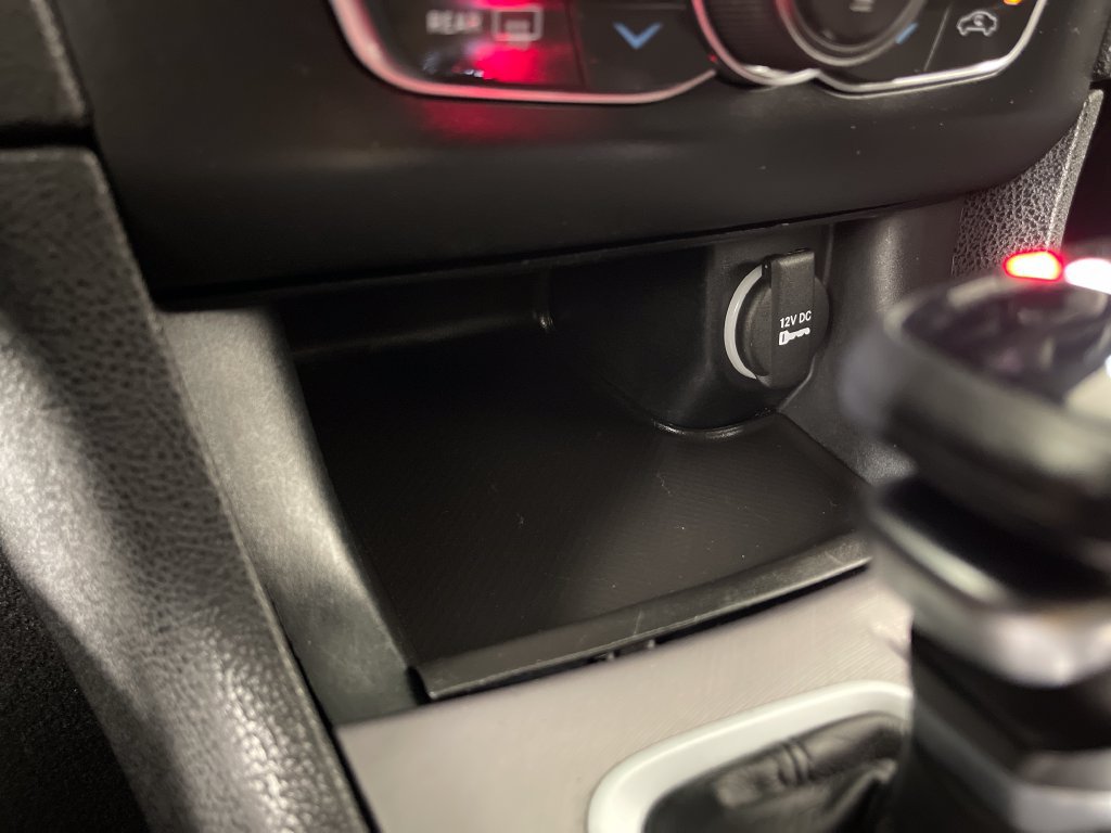 Used 2023 Dodge Charger SXT AWD/4WD image 30