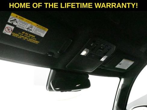 Used 2025 Toyota 4Runner Limited AWD/4WD image 26