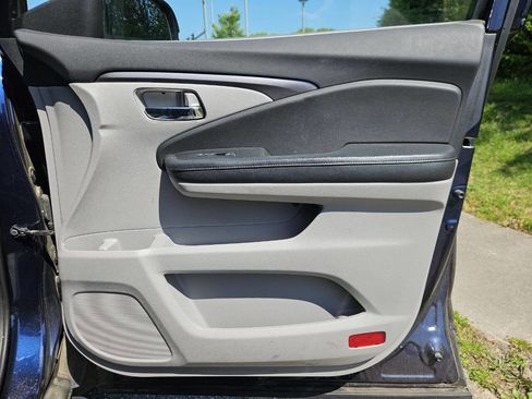 Used 2016 Honda Pilot EX-L image 17