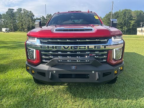 Used 2021 Chevrolet Silverado 2500 LTZ w/ LTZ Plus Package AWD/4WD image 3