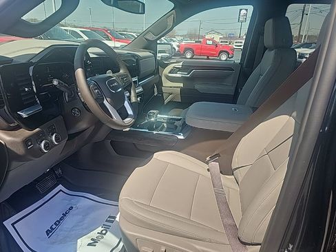 New 2026 GMC Sierra 1500 SLT w/ SLT Premium Plus Package AWD/4WD image 14