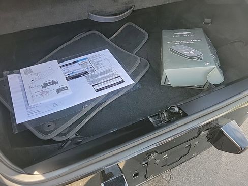 Used 2024 Aston Martin DB12 Convertible RWD image 13