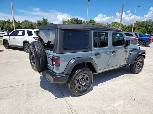 Used 2026 Jeep Wrangler Unlimited Sport AWD/4WD image 5