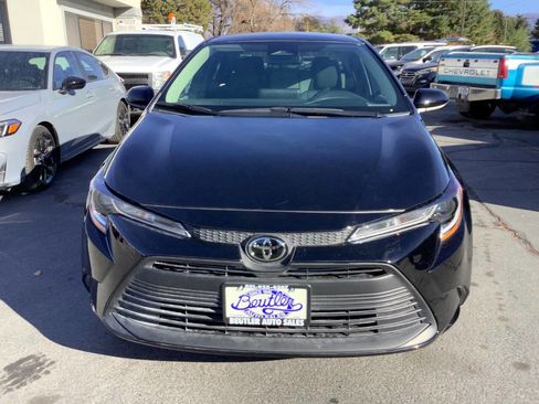 Used 2024 Toyota Corolla LE image 4