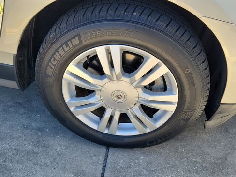 Used 2016 Cadillac SRX Luxury w/ Driver Awareness Package image 7