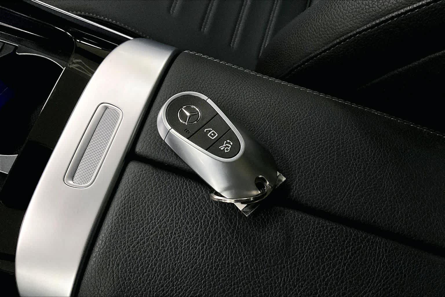 Certified 2024 Mercedes-Benz C 300 4MATIC Sedan image 15