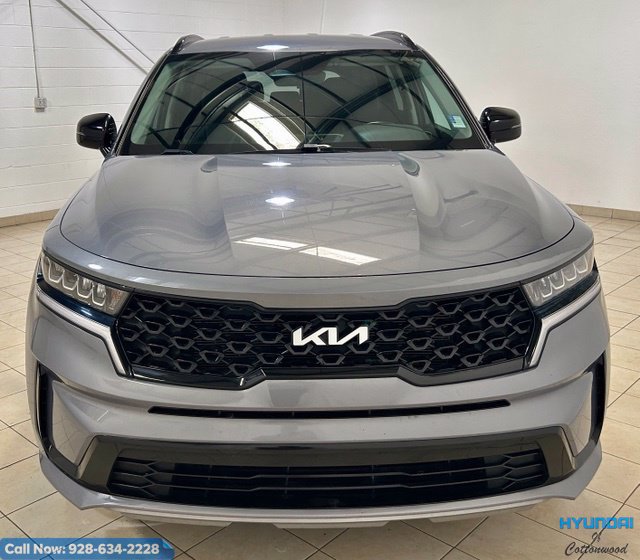 Used 2023 Kia Sorento S FWD image 11