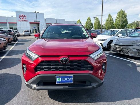 Used 2023 Toyota RAV4 XLE Premium AWD/4WD image 2